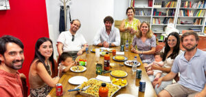 majos grupo de matrimonios jóvenes